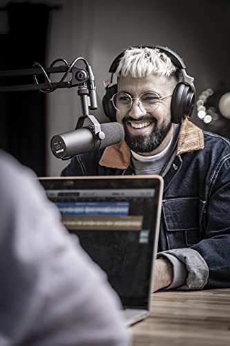 Shure SM7B Vocal Dynamic Microphone Broadcast, Podcast & Recording, XLR Studio Mic Music & Speech, Wide-Range Frequency, Warm & Smooth Sound, Rugged Construction, Detachable Windscreen - Black