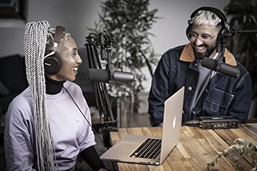 Shure SM7B Vocal Dynamic Microphone Broadcast, Podcast & Recording, XLR Studio Mic Music & Speech, Wide-Range Frequency, Warm & Smooth Sound, Rugged Construction, Detachable Windscreen - Black